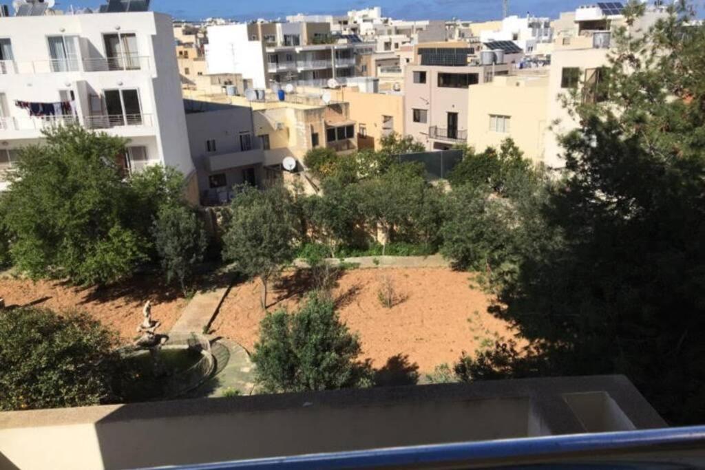 Appartement Affordable Luxury Living In Prime Location à San Ġiljan Extérieur photo